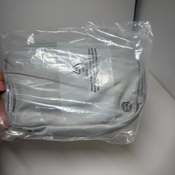 Lululemon Everywhere Belt Bag 1L Silver with White Wordmark - Picture 1 of 3